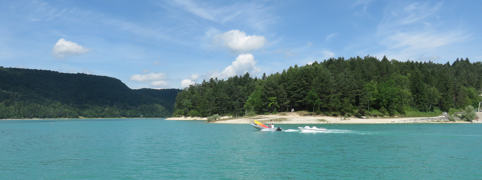 Vacances d'été dans le Haut-Jura - Les Chalets du Lac de Vouglans - Cap France